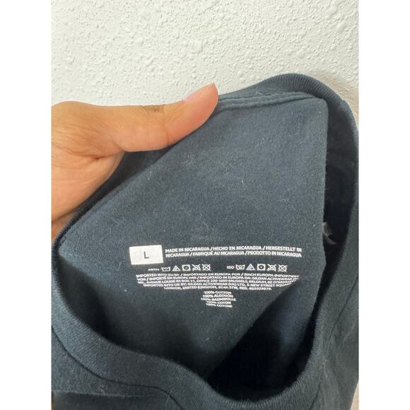 Funny “Finally Legal” Black Graphic Tee – Size L - Picture 4 of 4